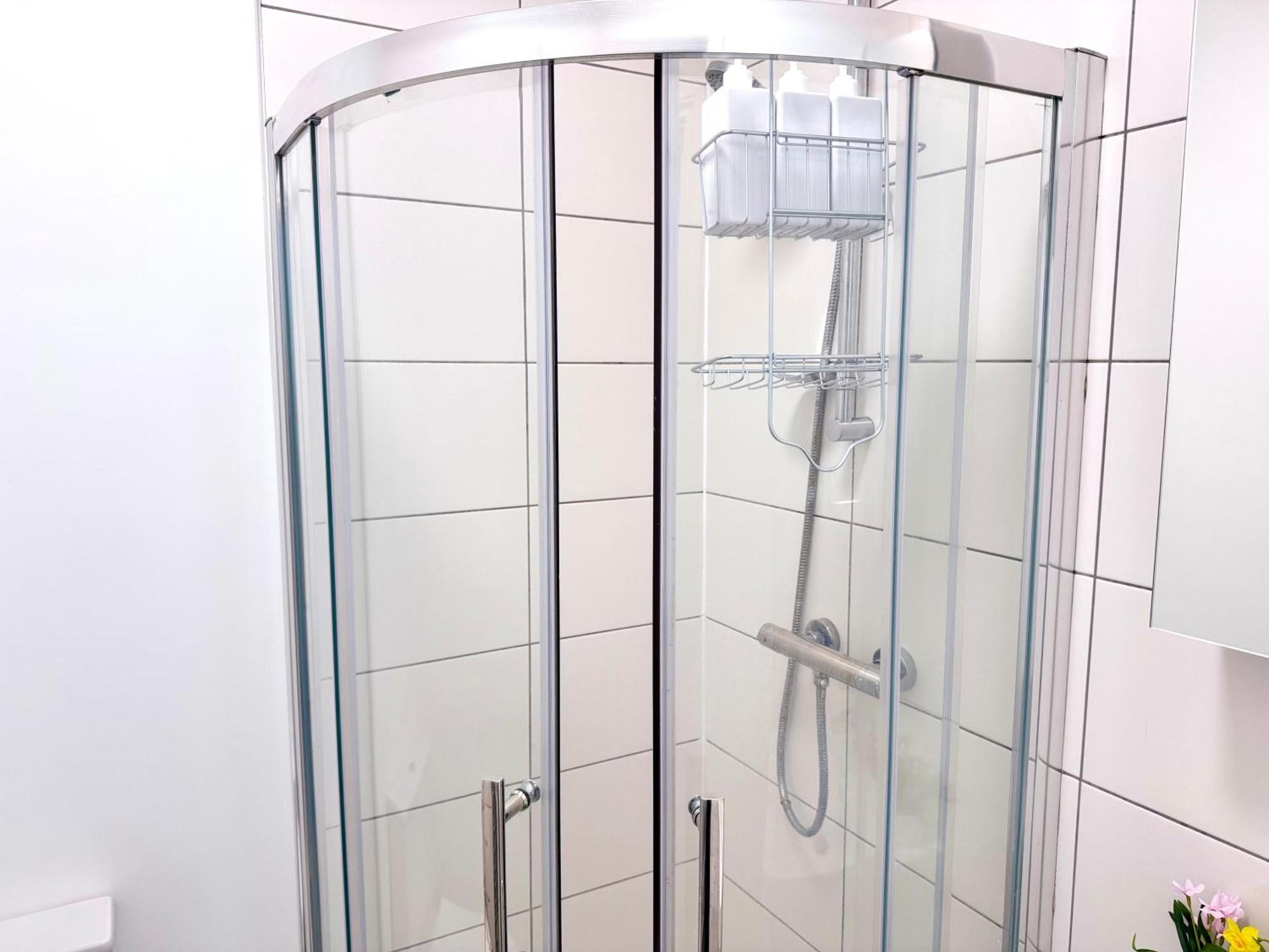 Comfy 30min To Apartment London